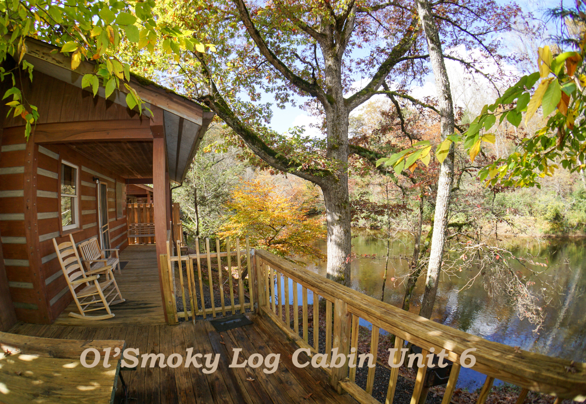 Ol'Smoky Log Cabin on the River Unit 6