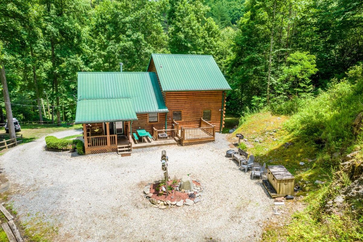 Creekwood Cabin